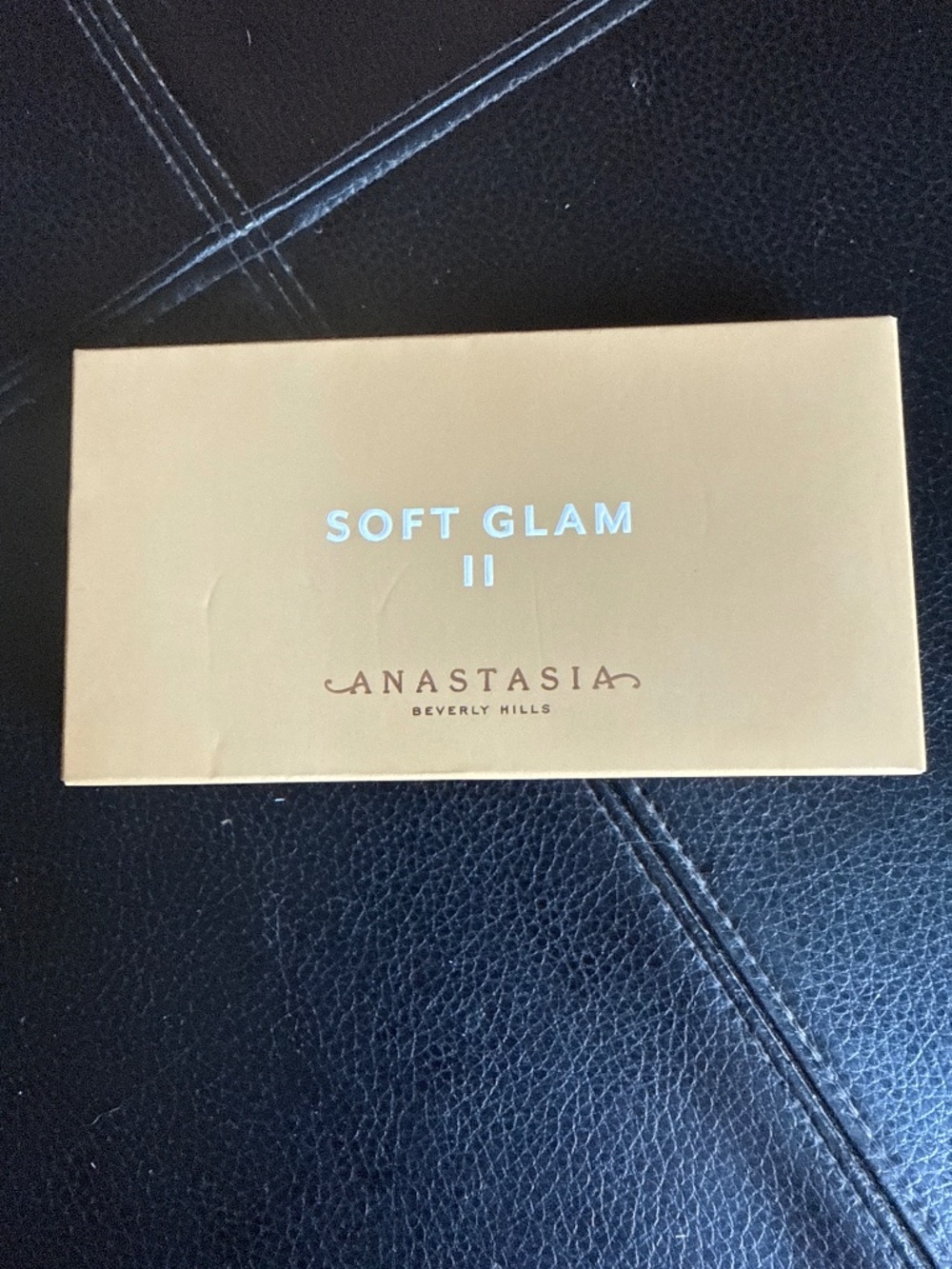 NIB ANASTASIA BEVERLY HILLS SOFT GLAM TWO PALETTE